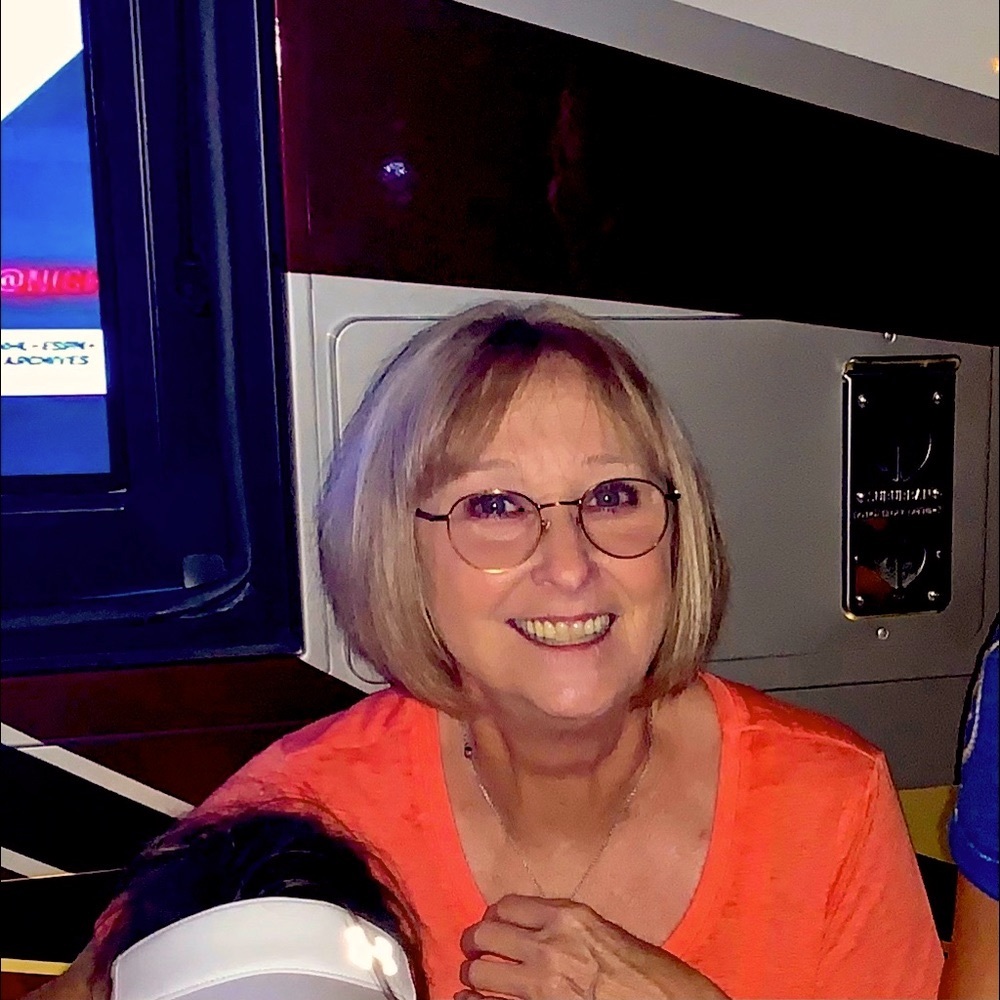 Meet your Posher, Posh